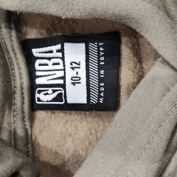 Two piece boys sweat shirt and pants set size 10-12 NBA - Picture 2 of 7